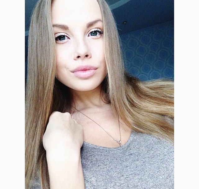 Девушка ищет парня для вирта по скайпу Девушка ищет парня для вирта по скайпу