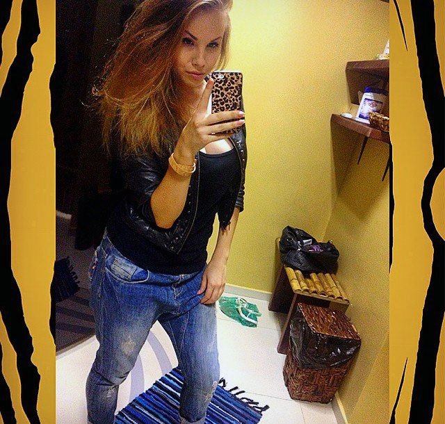 Девушка ищет парня для вирта по скайпу Девушка ищет парня для вирта по скайпу