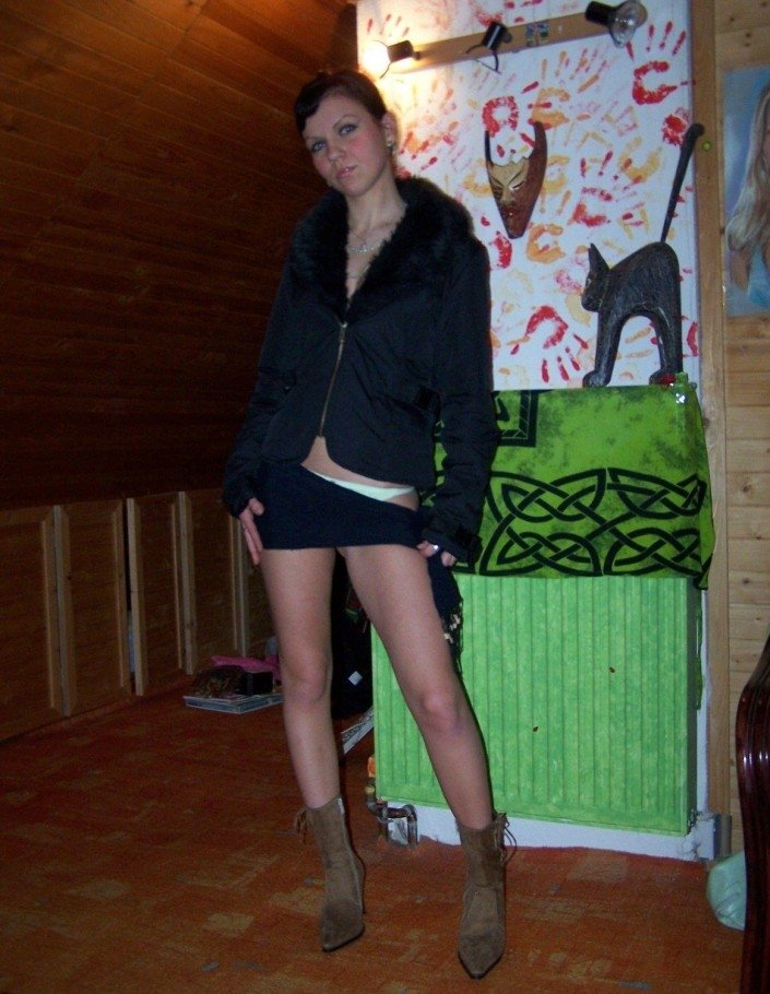 Милая, сексуальная девушка хочет поразвлечься с мужчиной в Бийске Милая, сексуальная девушка хочет поразвлечься с мужчиной в Бийске