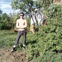 Парень. Ищу в Бийске девушку для одного или больше занятий сексом Парень. Ищу в Бийске девушку для одного или больше занятий сексом