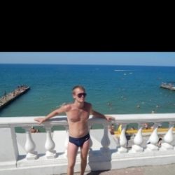 Молодой спортивный парень ищет девушку для встреч для приятного времяпровождение в Бийске Молодой спортивный парень ищет девушку для встреч для приятного времяпровождение в Бийске