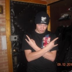 Парень, ищу девушку для интим свидания Парень, ищу девушку для интим свидания