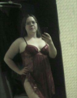 Девушка ищет девушку для лесбийских отношений и возможных встреч Девушка ищет девушку для лесбийских отношений и возможных встреч