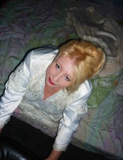 Милые мужчины, бесподобная красавица приглашает к себе на огонек.Бийск Милые мужчины, бесподобная красавица приглашает к себе на огонек.Бийск