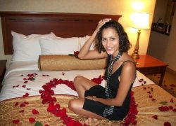 Девушка из Москвы ищет хорошую, добрую девушку для секса Девушка из Москвы ищет хорошую, добрую девушку для секса