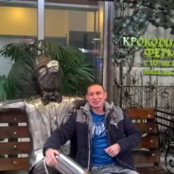 Ищу ту, которая покажет что такое хороший минет Ищу ту, которая покажет что такое хороший минет